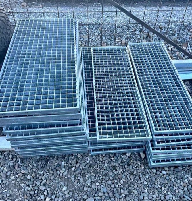 Vănd trepte galbanizate