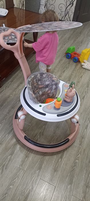 Продам ходунки детские