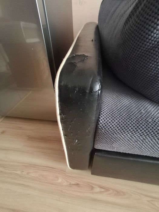 Разтегателен диван