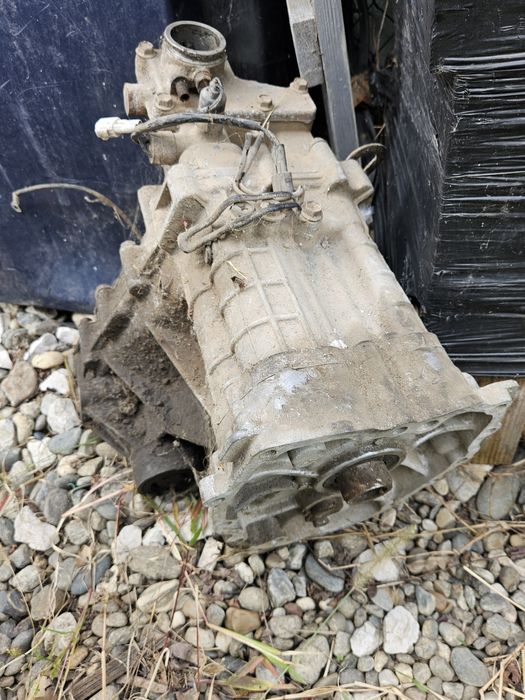 Reductor suzuki grand vitara 2.0 benzina  model 1999-2005 cutie transf