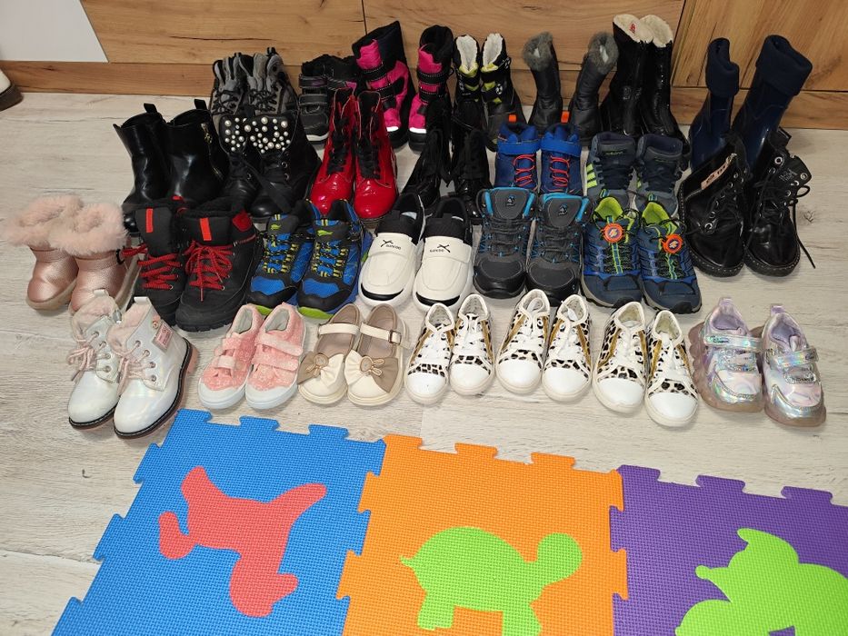 Lot încălțăminte diferite mărimi