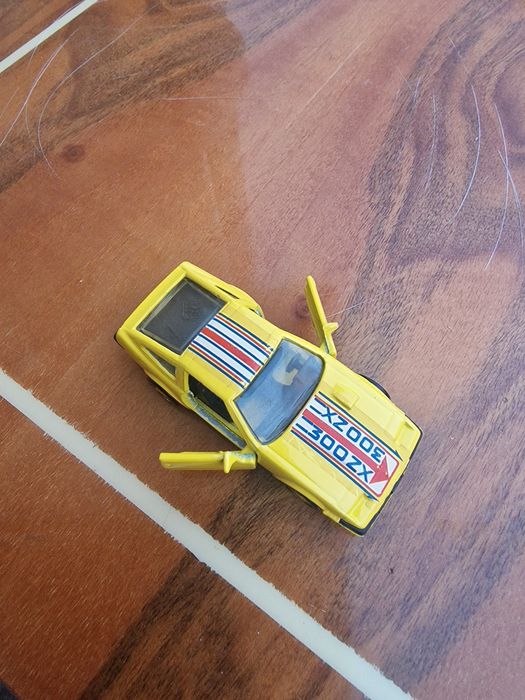 Hot Wheels Nissan 300 ZX 1984