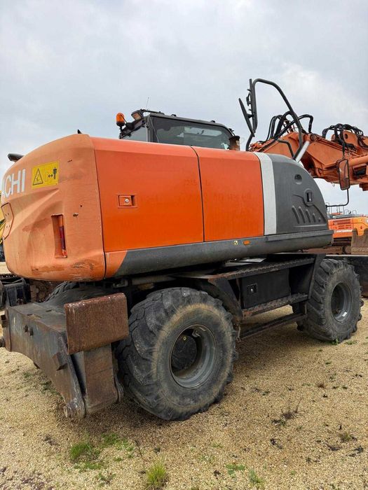 De vanzare excavator Hitachi ZX-140W-3