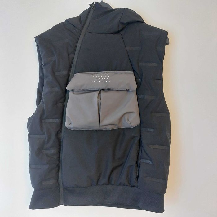 Vesta impermeabila cu gluga ZARA 11-12 ani (152cm)