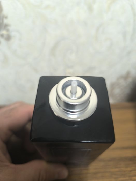 Ysl 37 Rue de Bellechasse