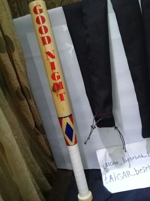 Бита бейсбольная харли квин