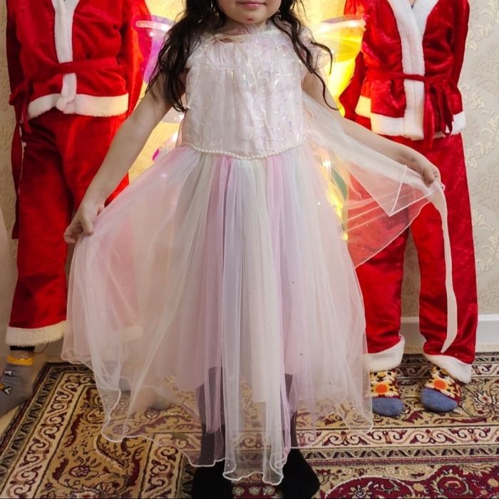 Продается нарядное платье