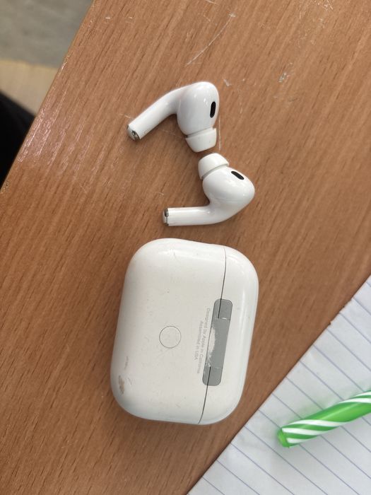 Продам аирподс 2