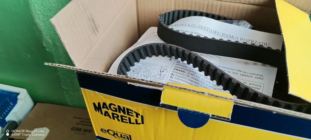 Ангренажен ремък на форд