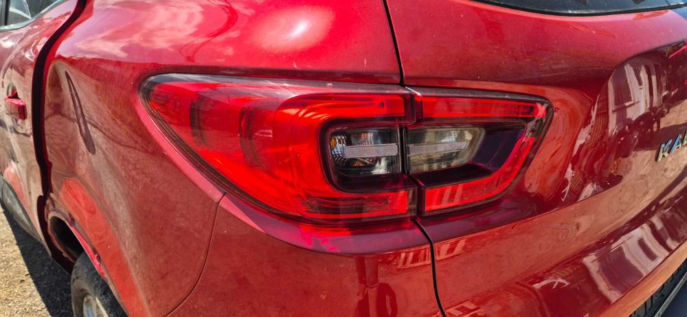 Bara spoiler spate Renault Kadjar 2015-2018