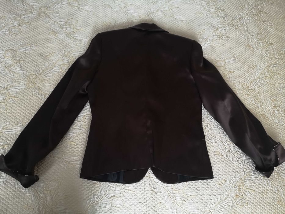 Пролетно-летен костюм на Сузи стил 38-ми размер