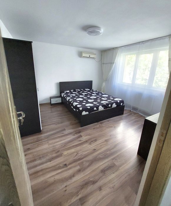 Închiriez apartament ultracentral
