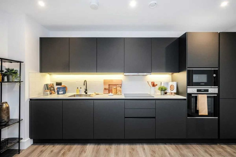 Дава се под наем Двустаен апартамент в София, Зона Б-5 - 67 кв.м за 765 € - Снимка #1