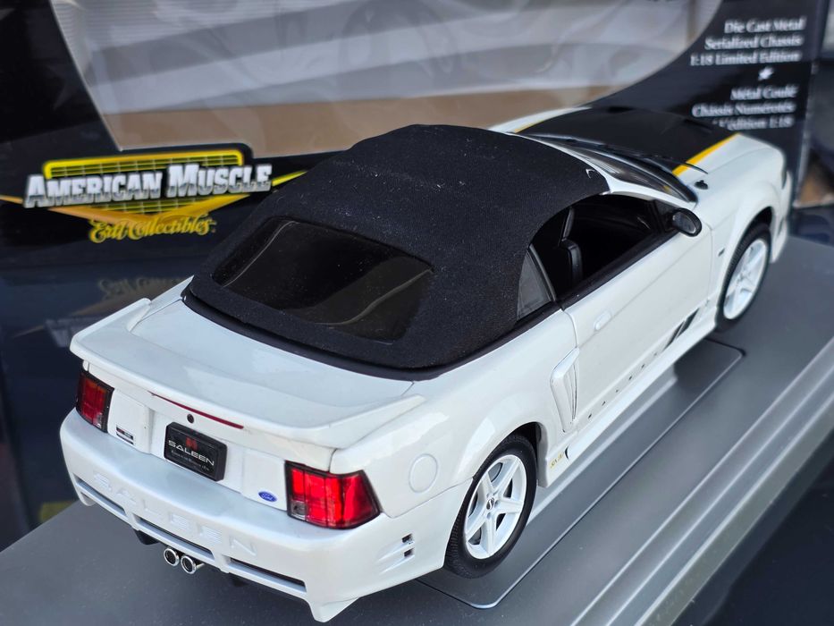 Macheta Auto 1/18 ERTL Saleen Mustang S281 2004