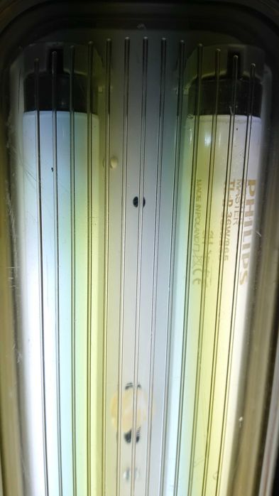 Луминесцентна Лампа