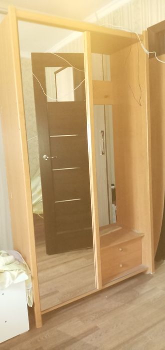 Шкаф- прихожая,  очень вместительная