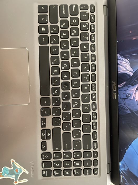 Продаю ноутбук Asus