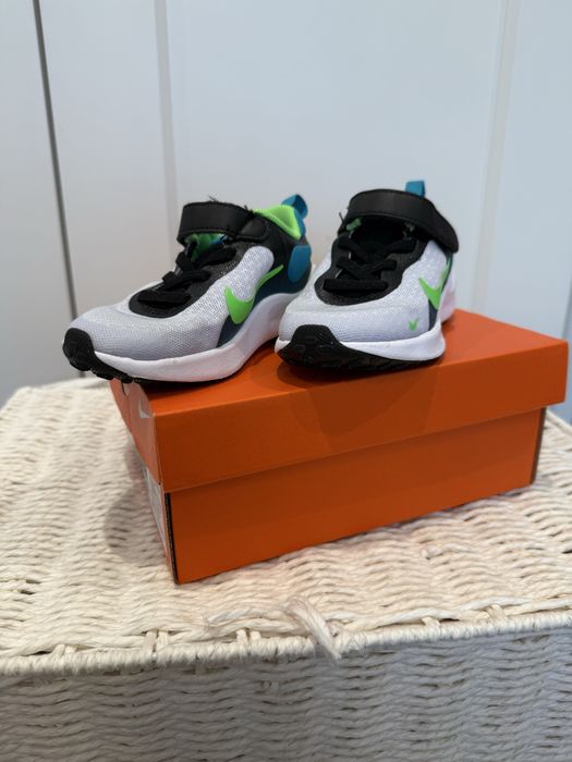 Детски маратонки Nike