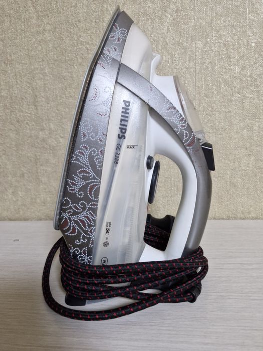 паровой утюг Philips GC3388