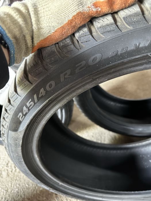 Set anvelope Pirelli Sottozero 3 M+S RunFlat Steluta BMW 275/35/20 - 245/40/20 - Ca noi - Rulaj 500Km