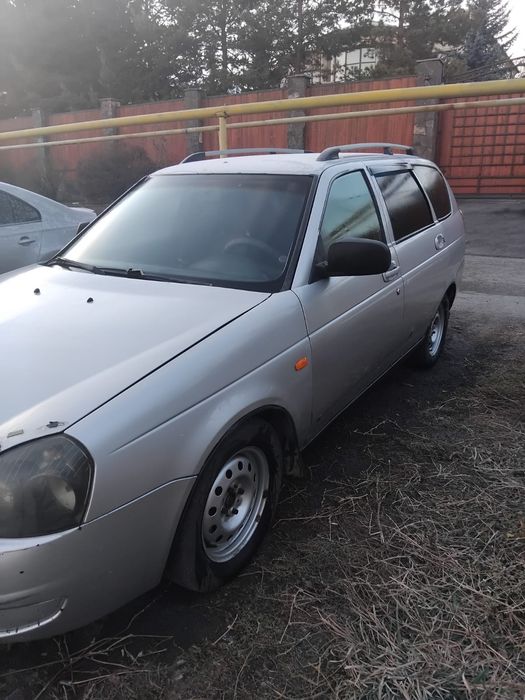 Продам приора универсал