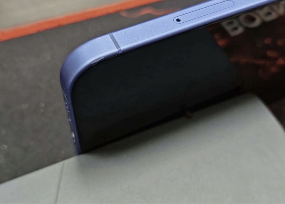 128GB iPhone 16 5G Гаранция ZORA 2026г. Ultramarine | Син