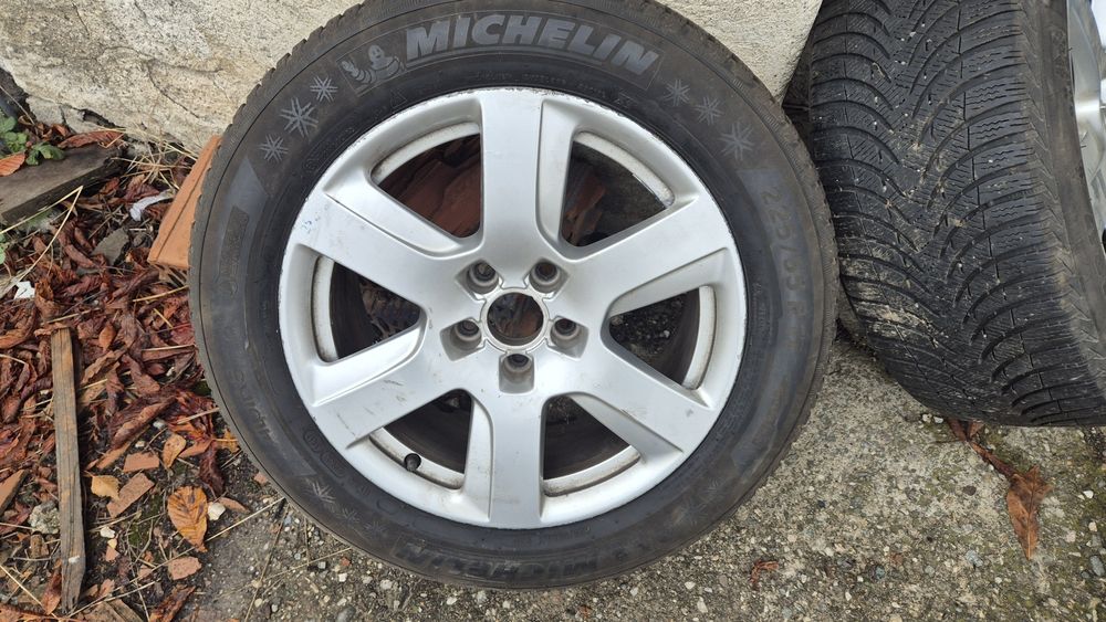Jante  Audi echipate cu anvelope iarna  Michelin225 55 17
