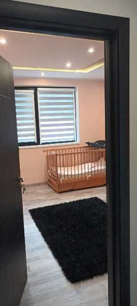 Продава се Къща в с. Брестник, Област Пловдив - 220 кв.м за 1182 €/кв.м - Снимка #3