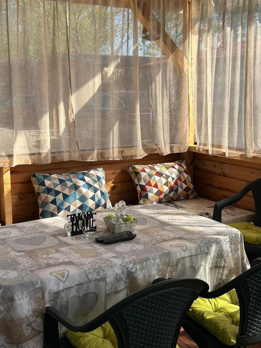 Продават се куполни бунгала