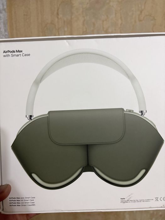 AirPods Max Green