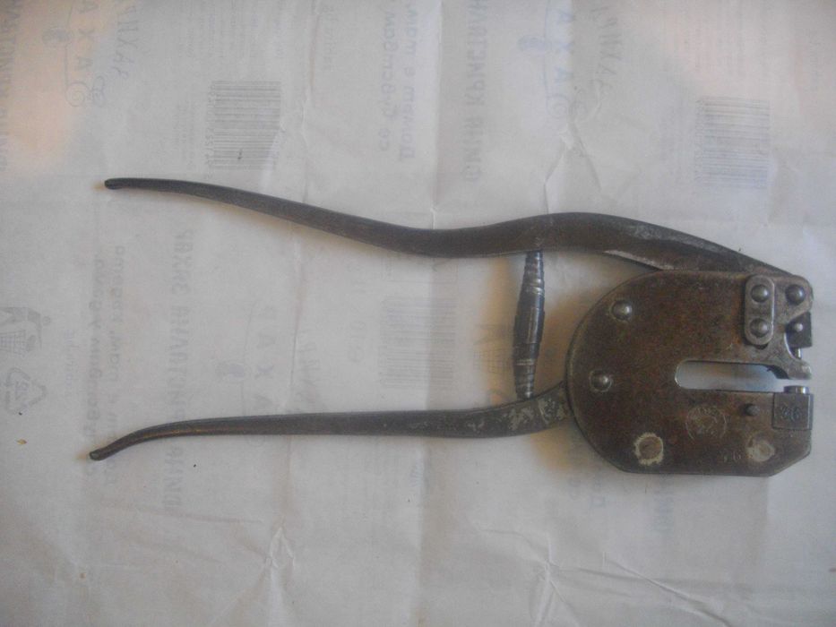 T-DRILL Машина формоване тръби/ Тръбогиб/ Такер пневматичен Щанц клещи