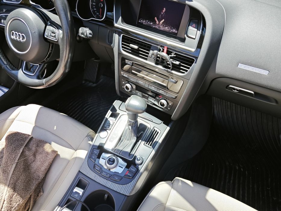 Audi A5 Cabrio QUATTRO