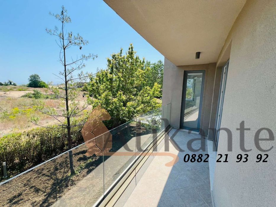 Продава се Едностаен апартамент в Несебър - 58 кв.м за 2328 €/кв.м - Снимка #6