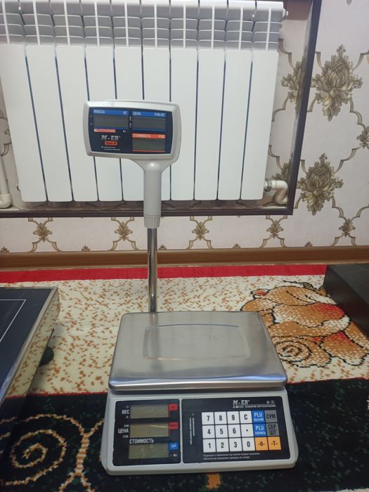 Срочно тарози M-ER 328 ACPX-15.2 LCD (до 15 кг)