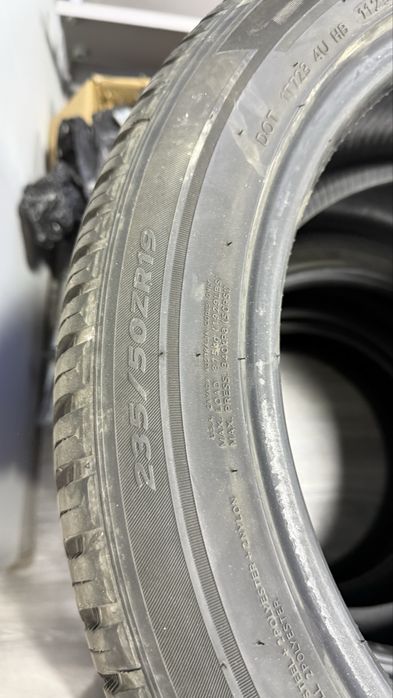 Продаю шины hankook 235/50z/R19