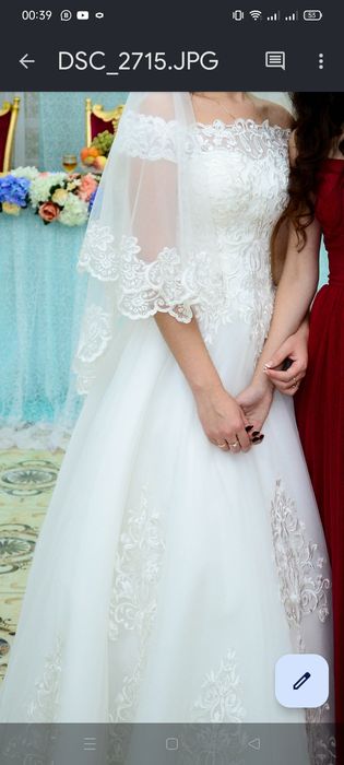 Продам шикарное свадебное платье