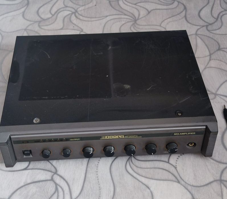 Продам усилитель мощности звука