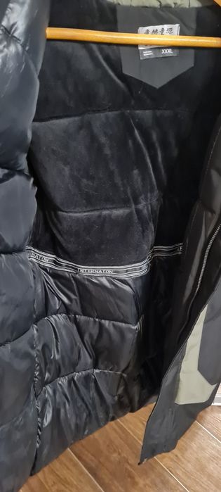 Продам пуховик зимний, подростковый.