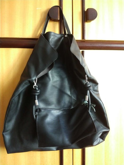 Елегантна нестандартна дамска чанта + мини несесесер