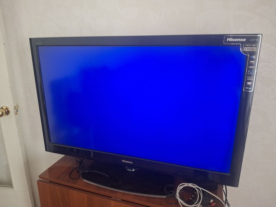 Продам телевизор Hisense