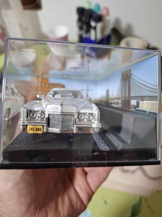 Machetă mașină de epocă - Live & Die 007