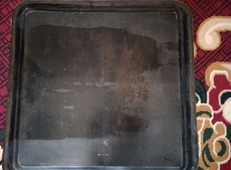 Поднос. Старинный