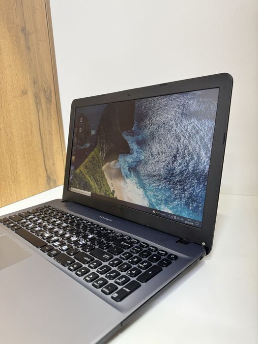 Офисный ноутбук. Asus x541uvk