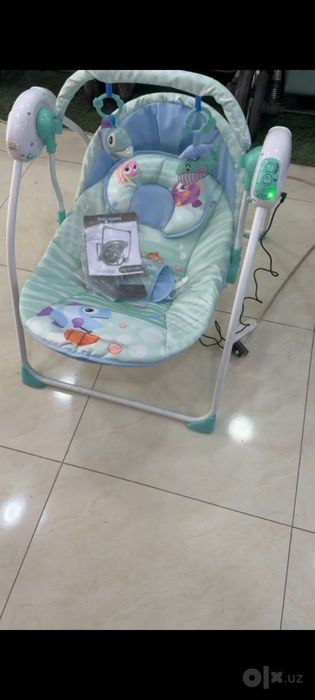 Шезлонг, электронные качели почти новый