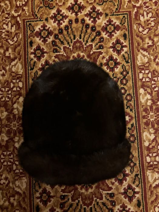 Продам норковую шапку ушанку