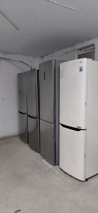 Холодильник рабочи