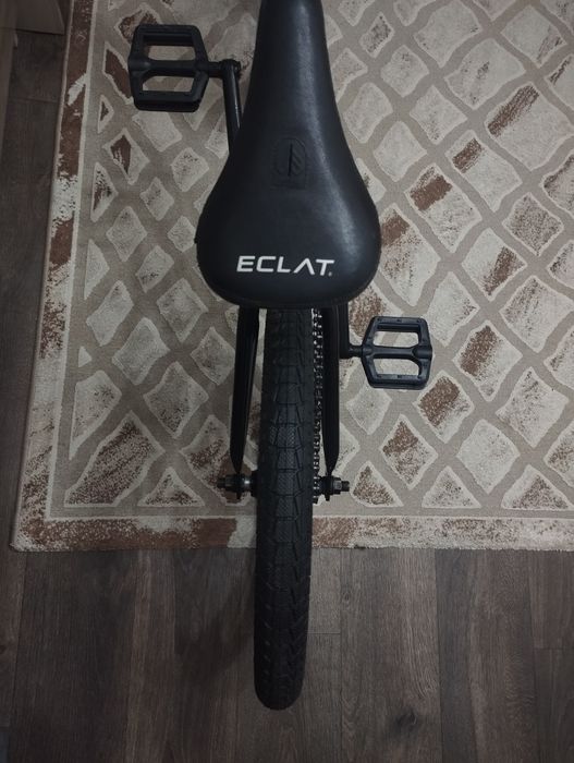 BMX - no name black