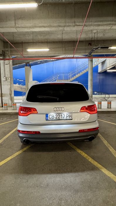 Audi Q7 напълно обслужено