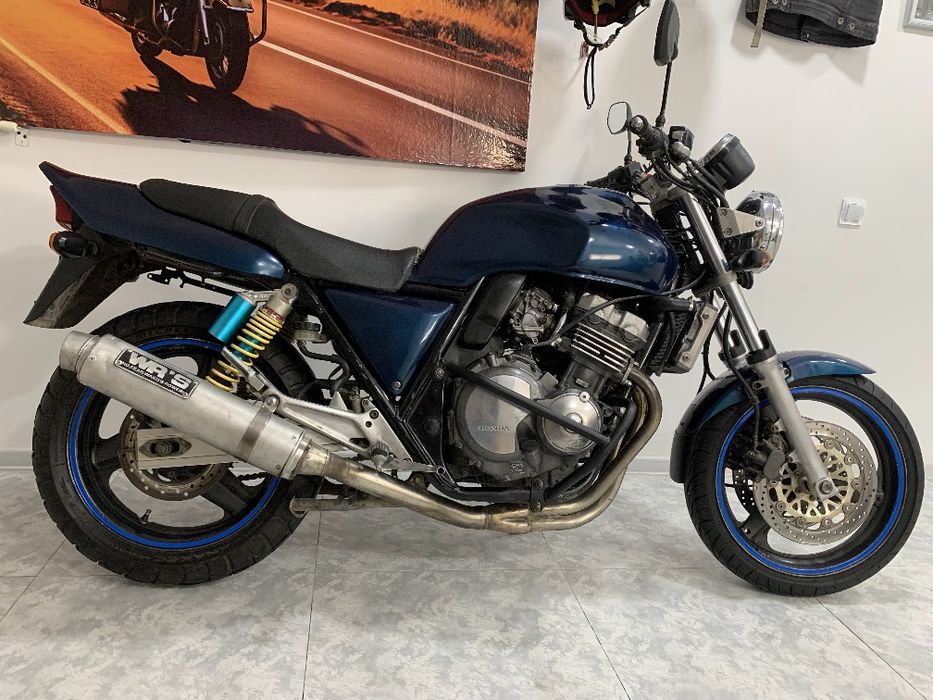 Продается мотоцикл хонда сб 400 супер четвёрка