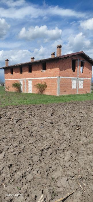 Casă P +1, 290m pătrați